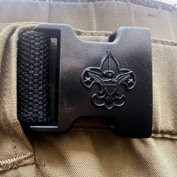 Boy Scouts of America Switchback Convertible Uniform Pants Men's Large 34 Green - Picture 3 of 9